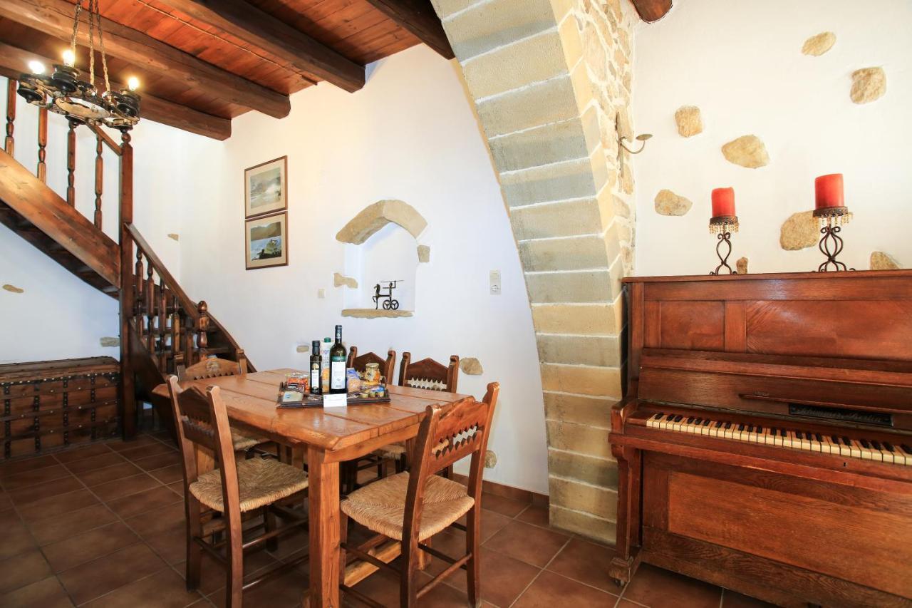 Villa Kamilárion Extérieur photo
