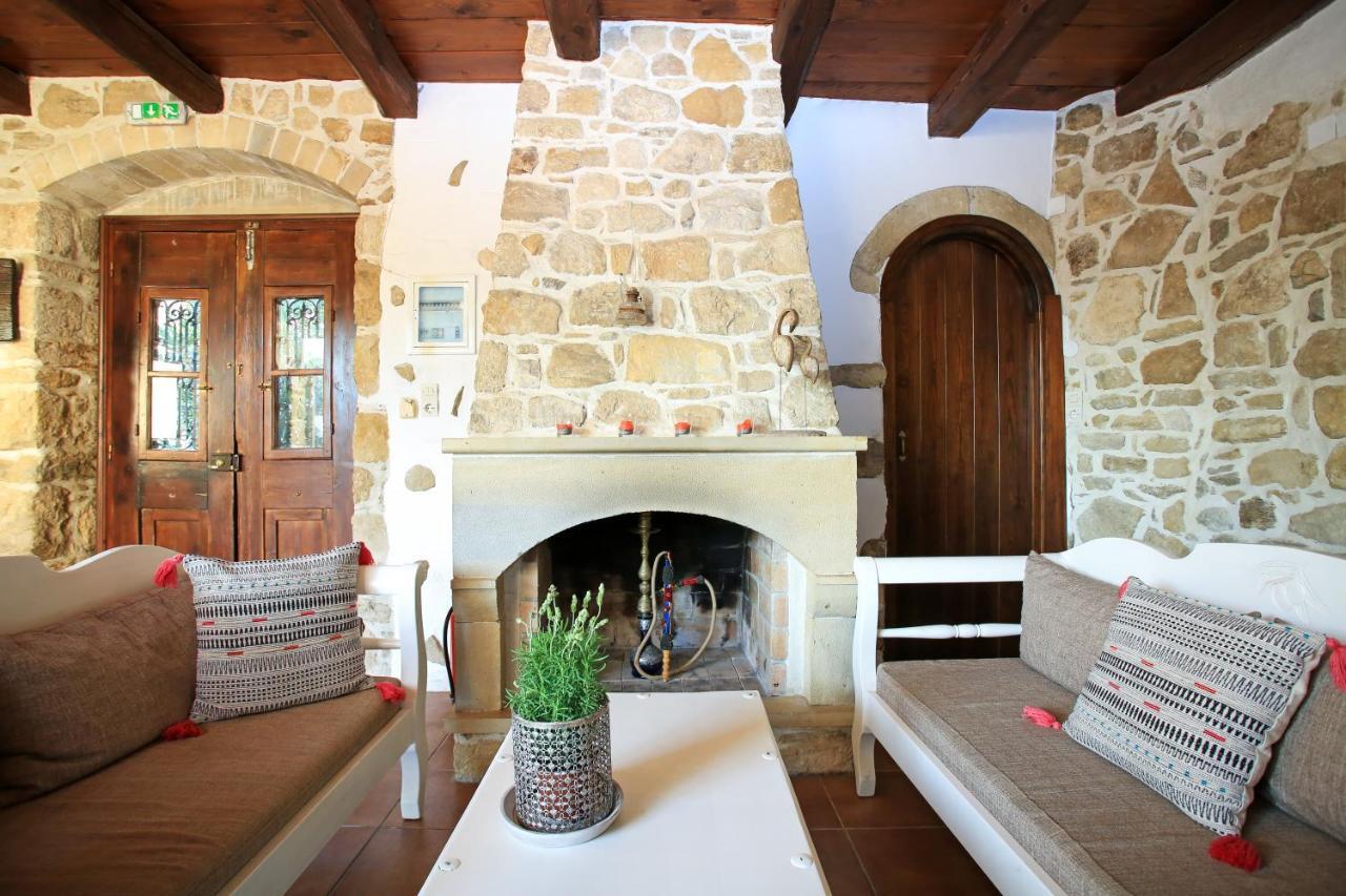 Villa Kamilárion Extérieur photo